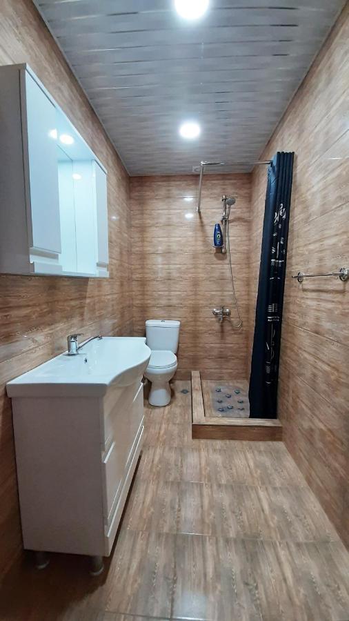 Victoria Guesthouse クタイシ エクステリア 写真
